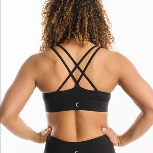 Black Fit n Free Strappy Bra Large